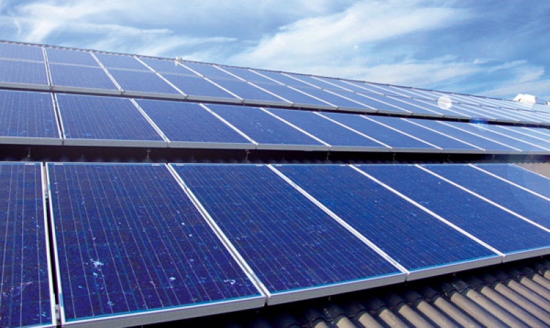 Výstavba fotovoltaické elektrárny s akumulací